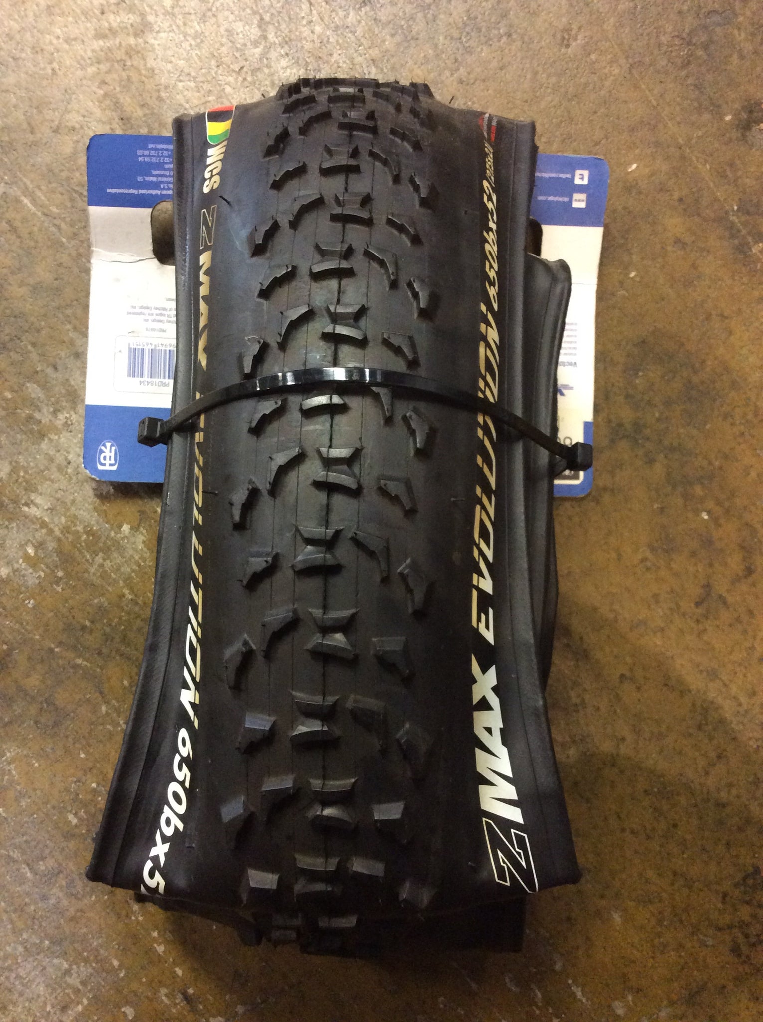 Ritchey Z-Max Evolution WCS 27.5x2.1 Mountain Tire