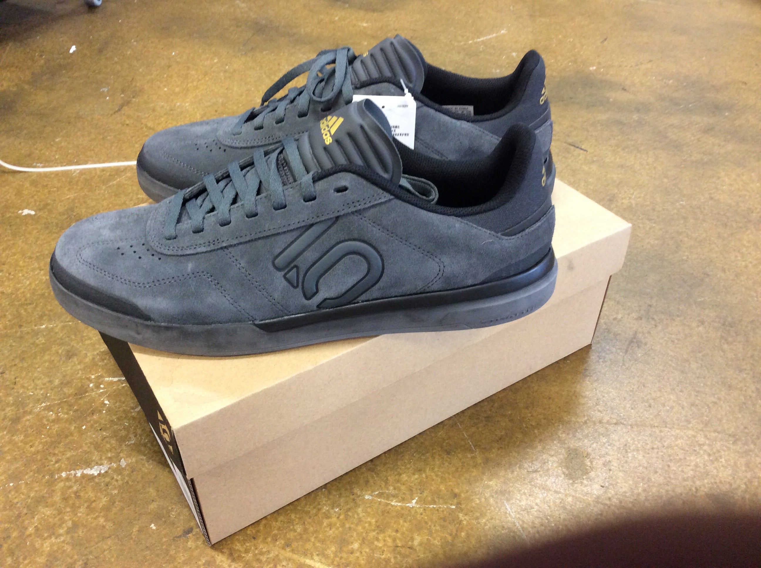 Ten Sleuth Five Shoes Mtb 10 Sleuth Dlx Review Five Ten Sleuth DLX